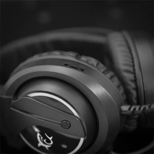 White Shark WOLF GH-2044 gamer fejhallgató mikrofonnal - fekete