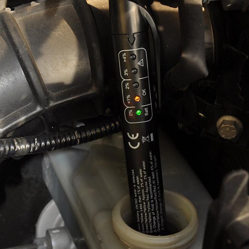 Fékfolyadék-mérő, teszter 5-LED-es TC Technic BFT01