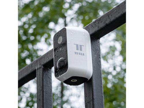 TESLA akkumulátoros okos kültéri kamera