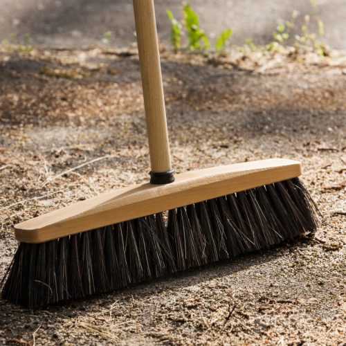 Seprűfej fa alappal és természetes sörtékkel 30cm-es - YORK - CLEAN HOUSE